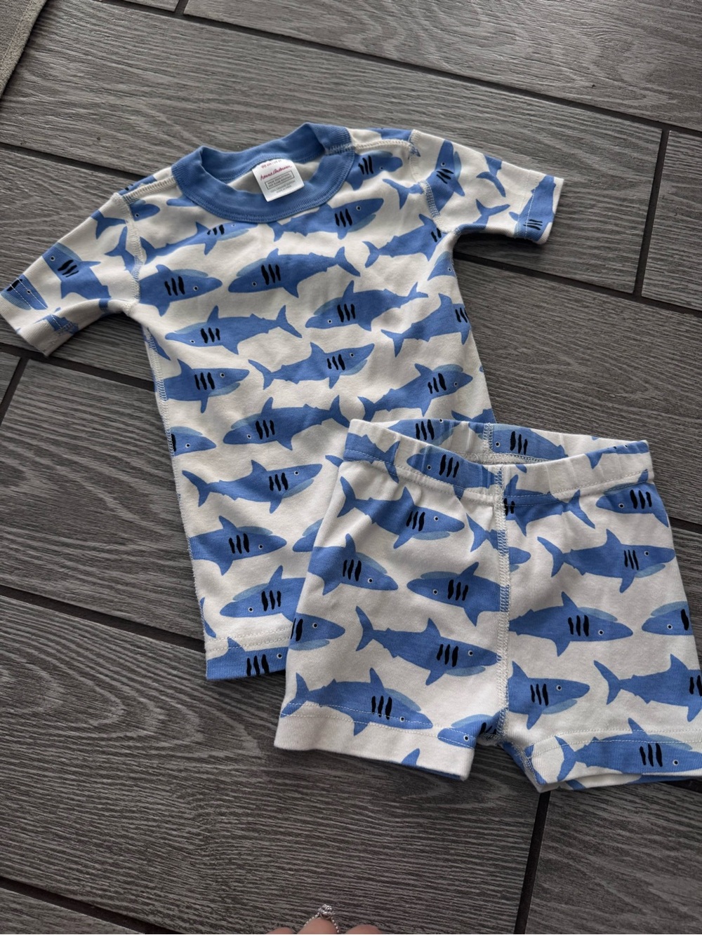 Hanna Andersson Blue and White Shark Pajama Set Short Organic Cotton 3T